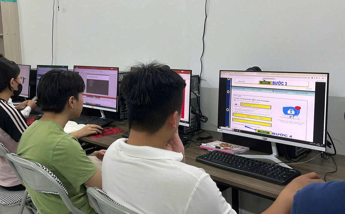 Nội Dung Khóa Học Sử Dụng AI Dành Cho Giáo Viên